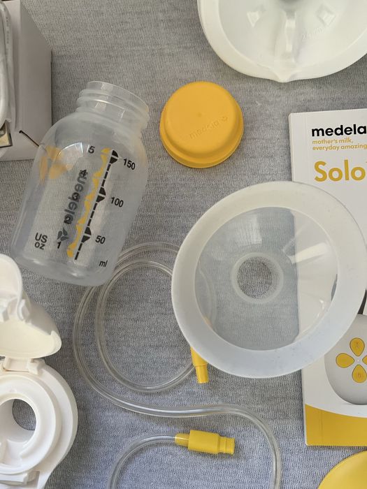 Medela Единична двуфазна електрическа помпа за кърма Solo+