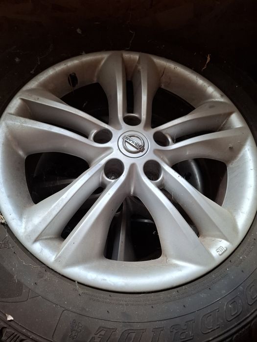 Jante cu cauciucuri de iarna pentru Nissan Qashqai j10