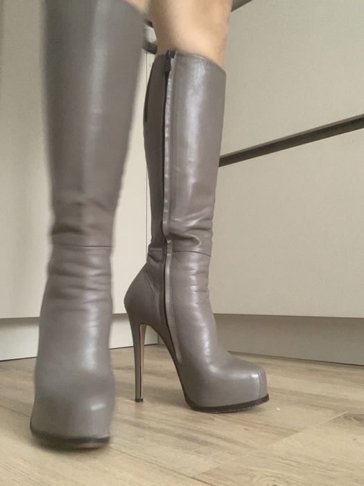 Женские осенние сапоги