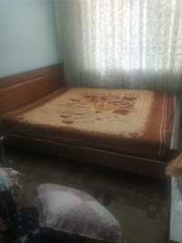 Кровать дерево 2 спальный новый . Матрас ортопед 200 ×180см.