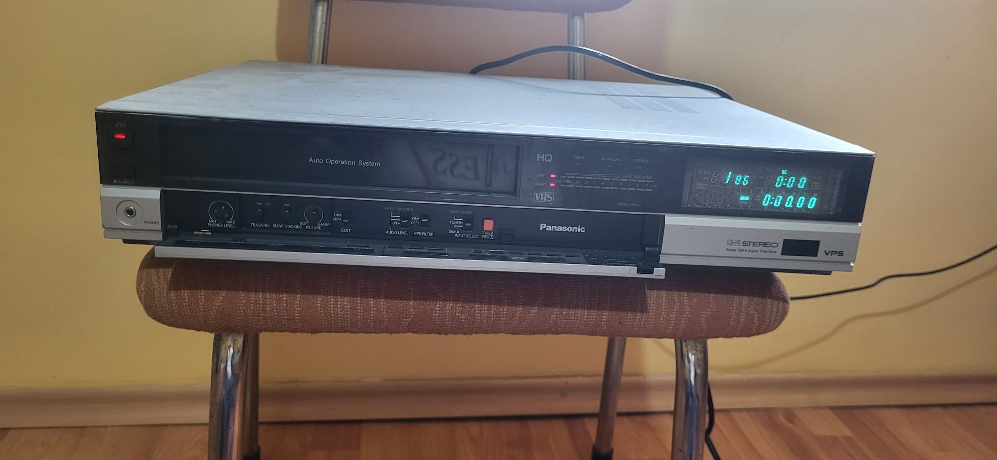 продавам видео Panasonic за 300 лв