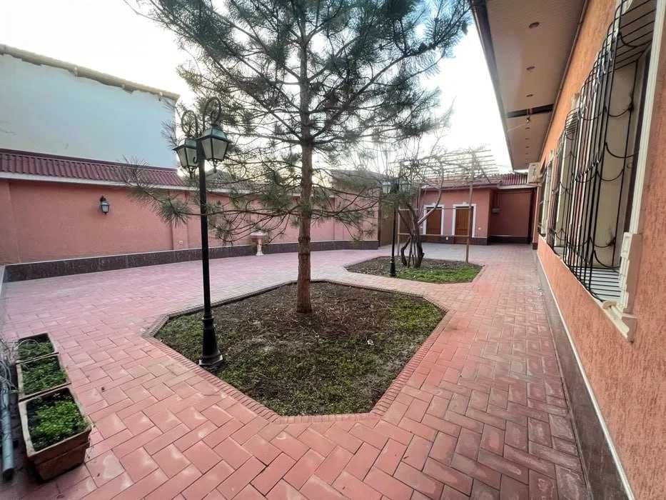 Продается участок готовый дом на Саракульке 4 сотки Комнат: 4