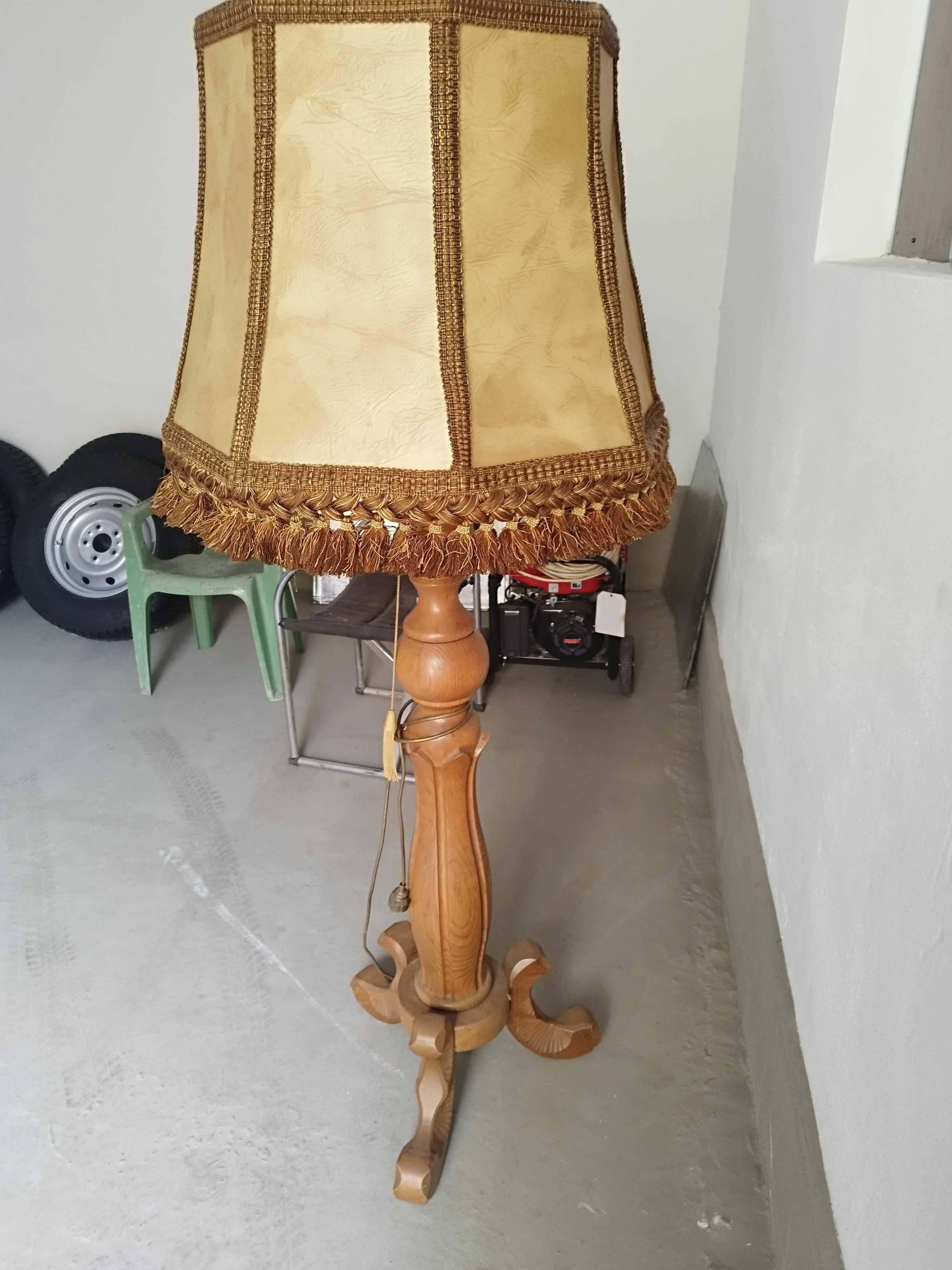 Масивна дървена лампа 170/180 см
