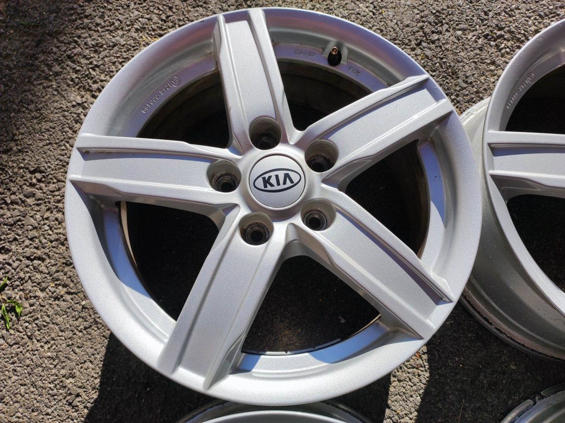 Kia/Киа - 16 цола 5x114,3; 4 бр. Оригинални лети джанти