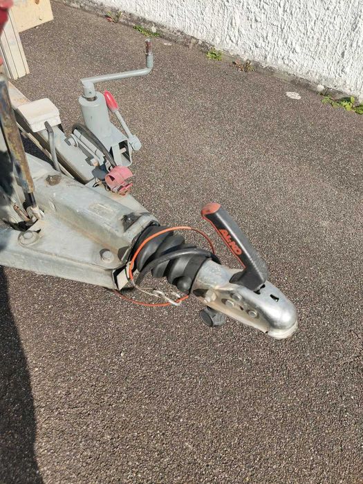 Remorca 2 axe Humbaur