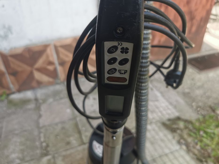 Професионална прахосмукачка Aura cleanmax dplus