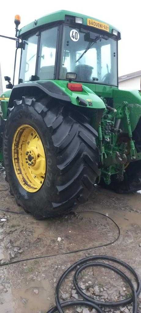 Tractor John Deere 7810