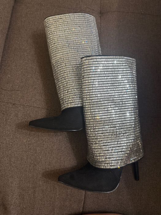 Стилни дамски ботуши 35 номер