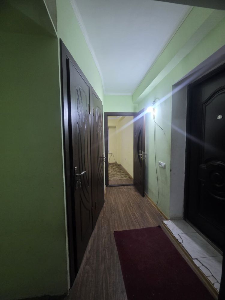 Чиланзар 9  2в3/2/4. балкон 2/6