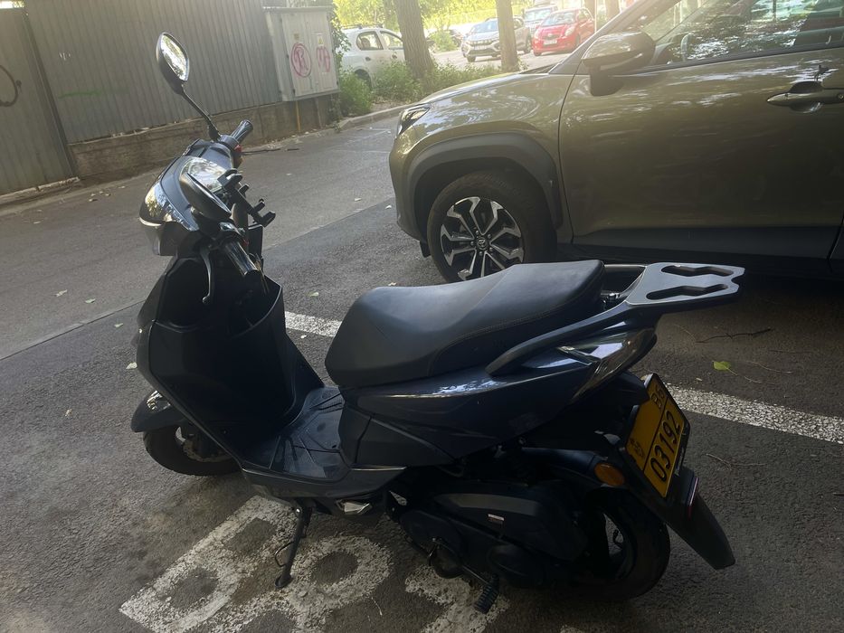 scuter Yiben YB50QT-3 model 2023