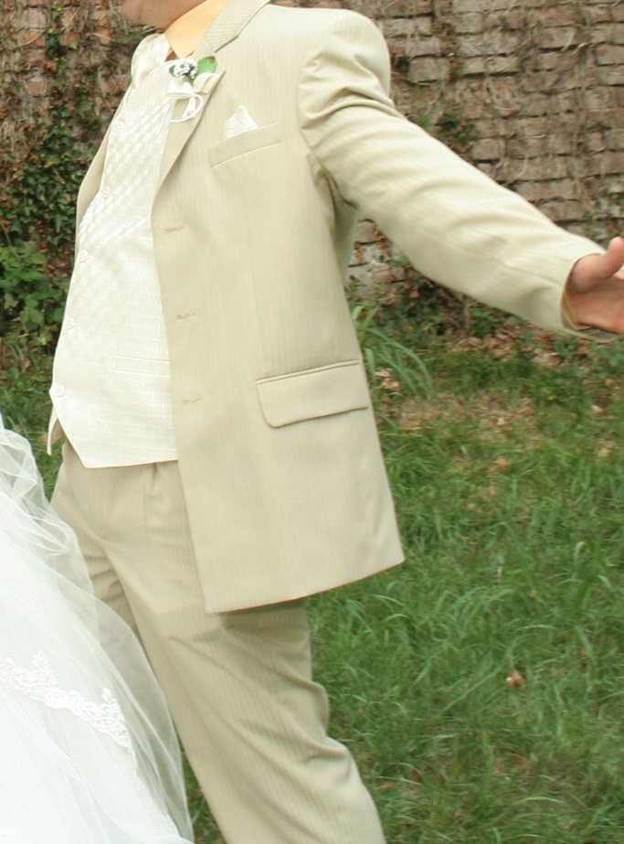 Vand costum barbatesc de gala (mire)