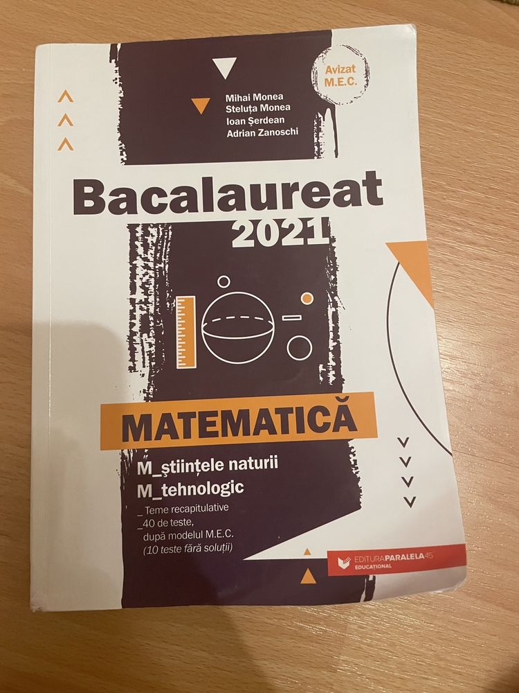 Vând carte cu teste la matematica pentru bacalaureat