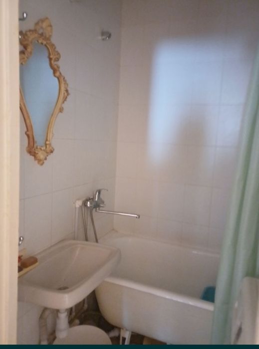 Yunusobod 6 kv Orentr Amerikanski pasolstva 2/3/4 uy sotiladi