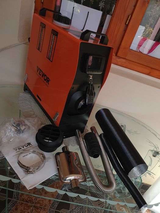 Sirocou Webasto 8kw 12vRezervor 5L Afisaj LCD, Termostat Consum mic