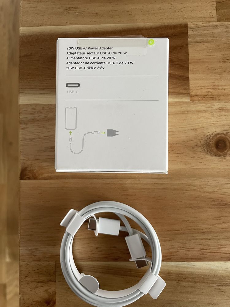 Apple  incarcator si cablu Iphone 15/16 fast charge