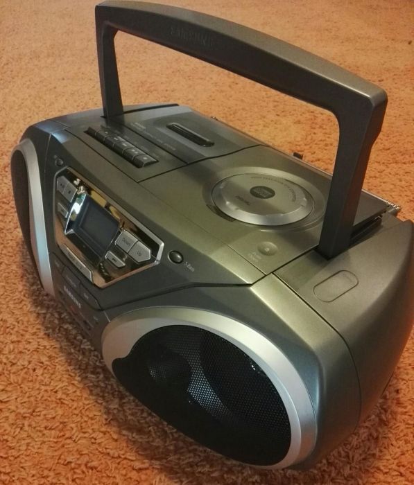 Радио+диск SAMSUNG + касета