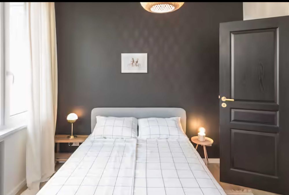 Семеен апартамент с две спални в кв. Лозенец до НДК и Метростанция