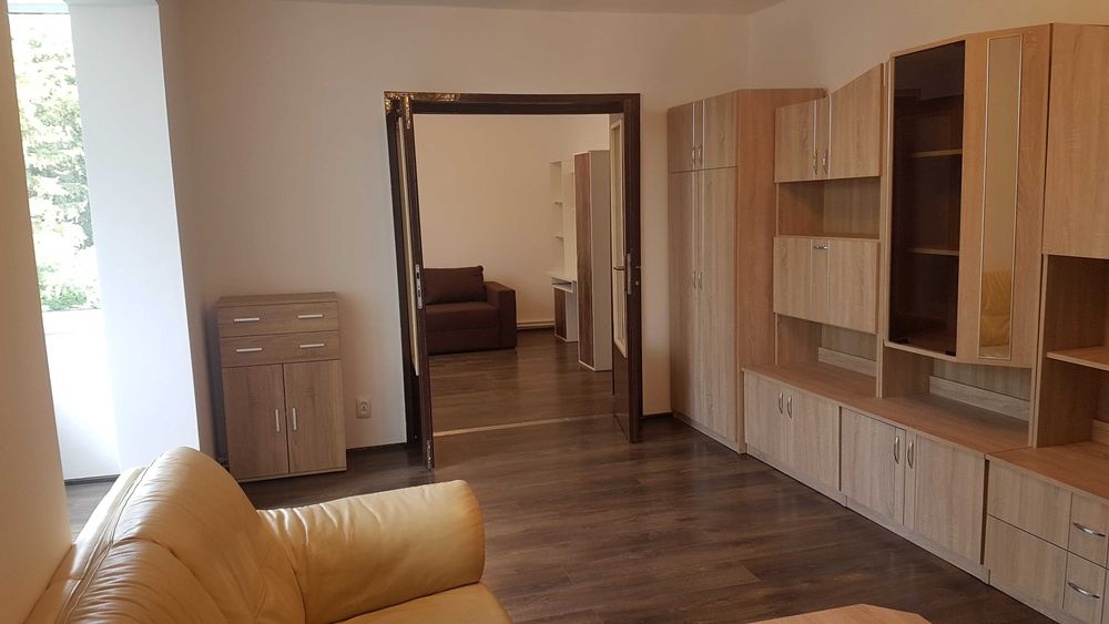 Apartament 3 camere, central, complet renovat