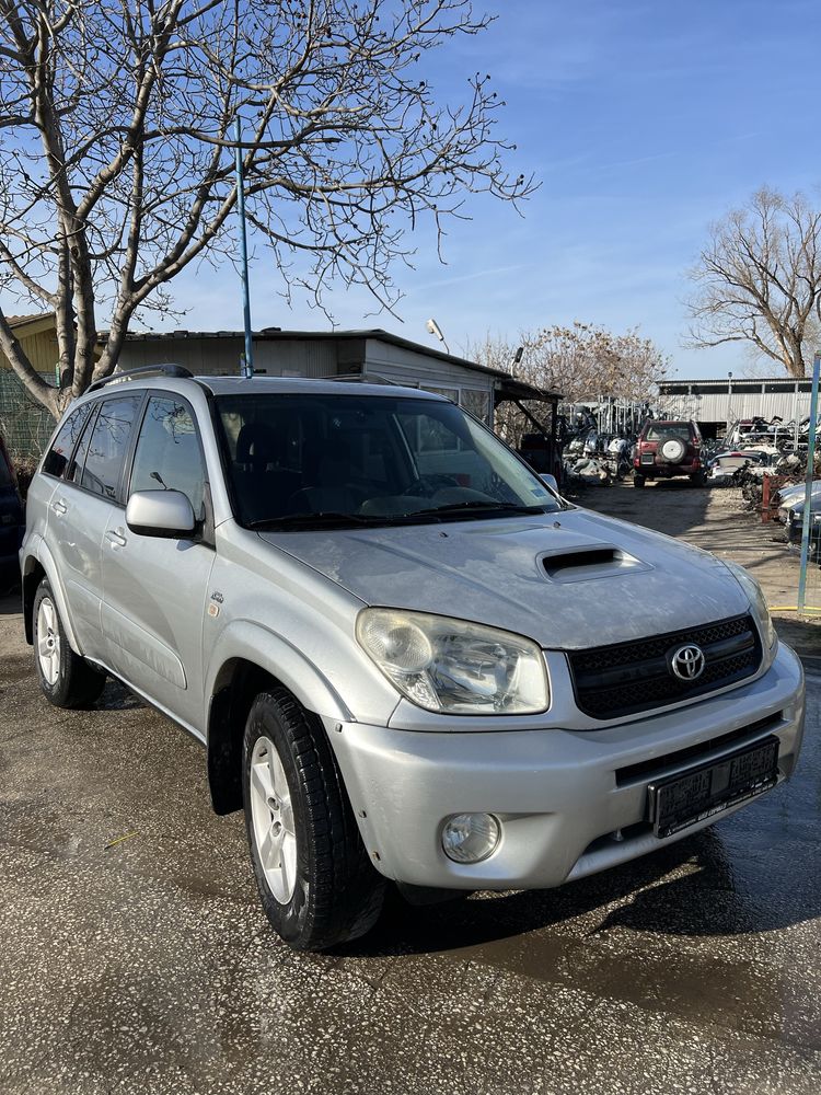 Toyota Rav-4 2.0D4D 2005 г. фейслифт на части