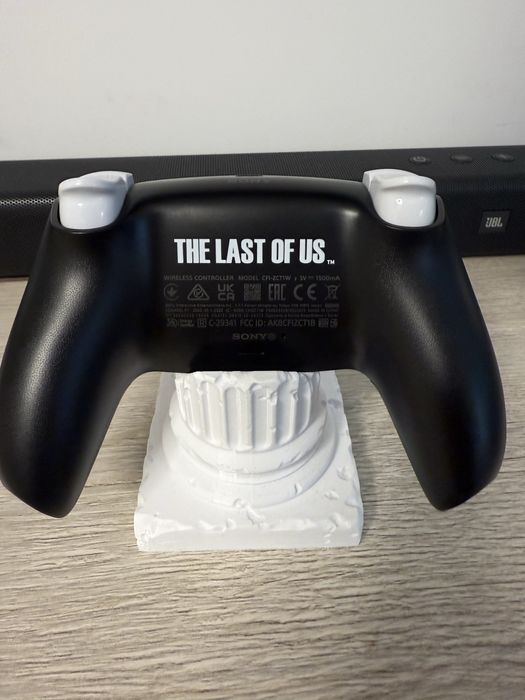 Controller PS5 The last of us cu TMR