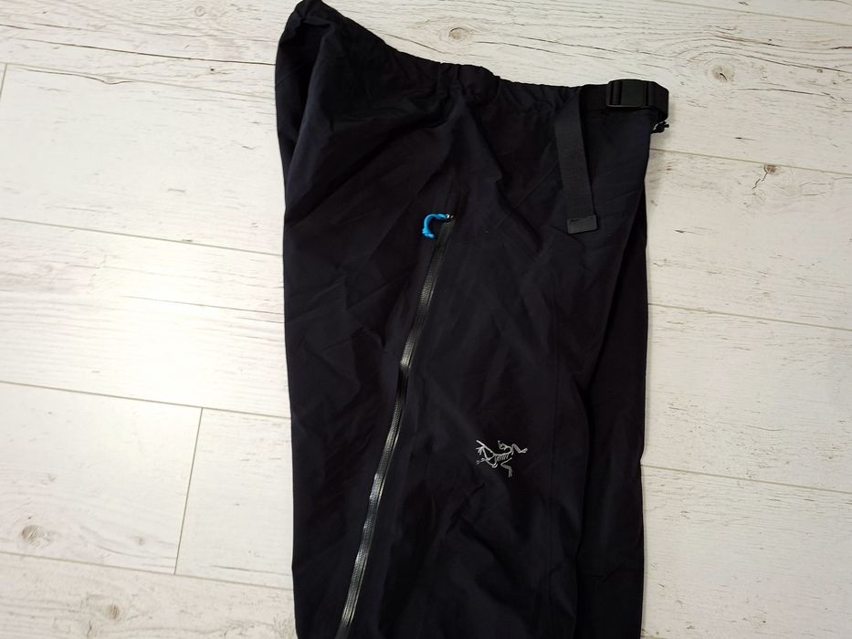 Arc'teryx Gore-tex-Ориг. Дамски панталон Нов!!!