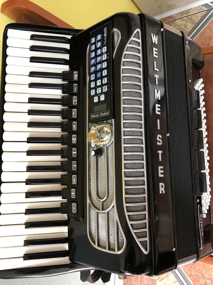 Acordeon supita cu midii