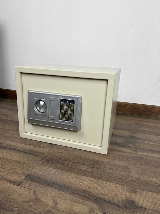 Сейф мебельный FD30 А4 формат (30X38X30см, 8.5кг.)