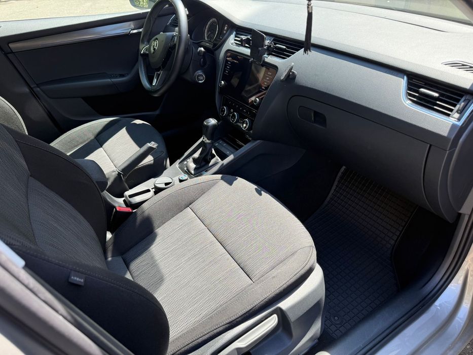 Vand Skoda Octavia an 2018 DSG diesel 150 CP 75000 km