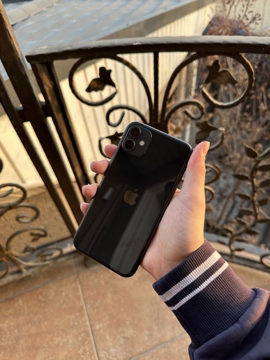 iPhone 11 память 64GB