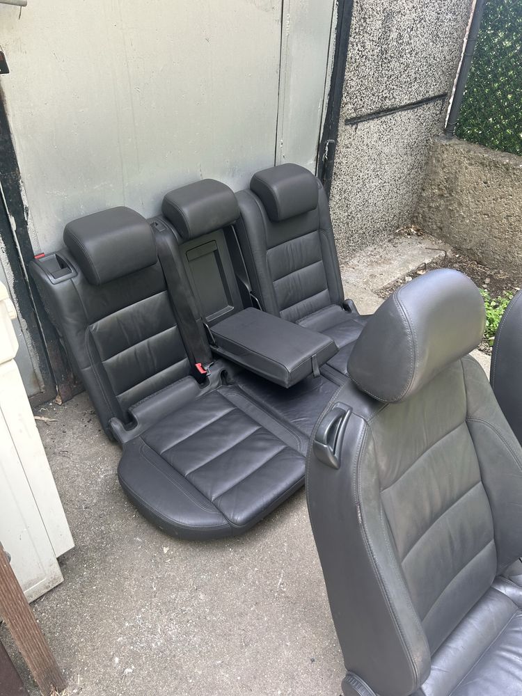 Салон Golf 5 GT 2 врати