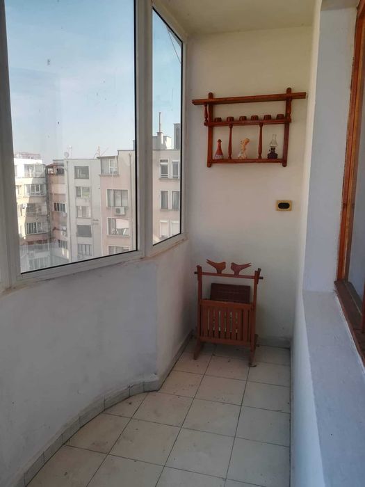 Продава се Тристаен апартамент в Бургас, Лазур - 90 кв.м за 2200 €/кв.м - Снимка #2