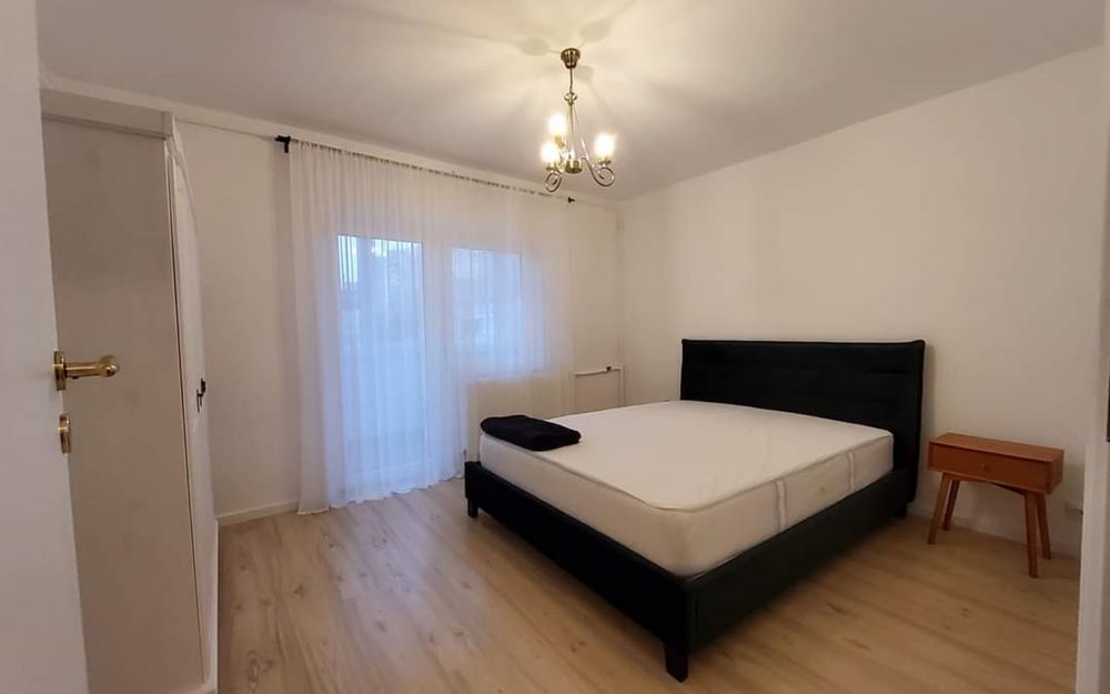 Pat Mobexpert si saltea - 1700 lei