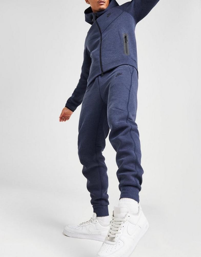 Nike Tech Fleece ОРИГИНАЛЕН мъжки екип/анцуг горнище и долнище L