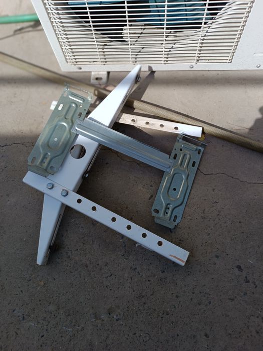 Продаётся кондиционер Мидея 12.