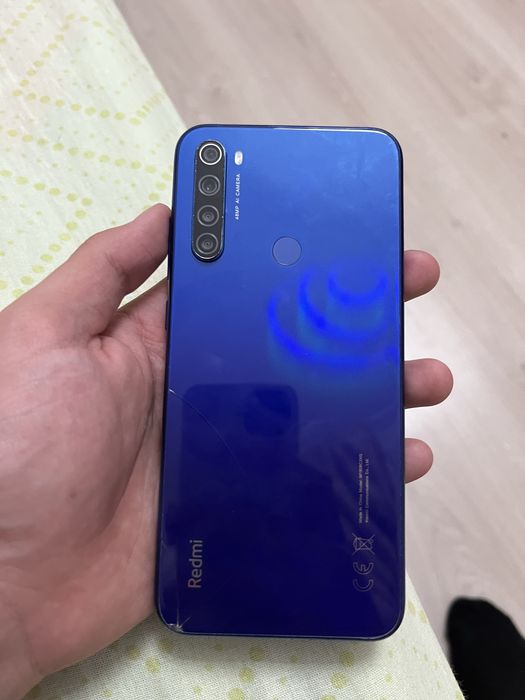 Redmi Note 8t рабочии не лагает есть скол на заднем стекле и на диспле