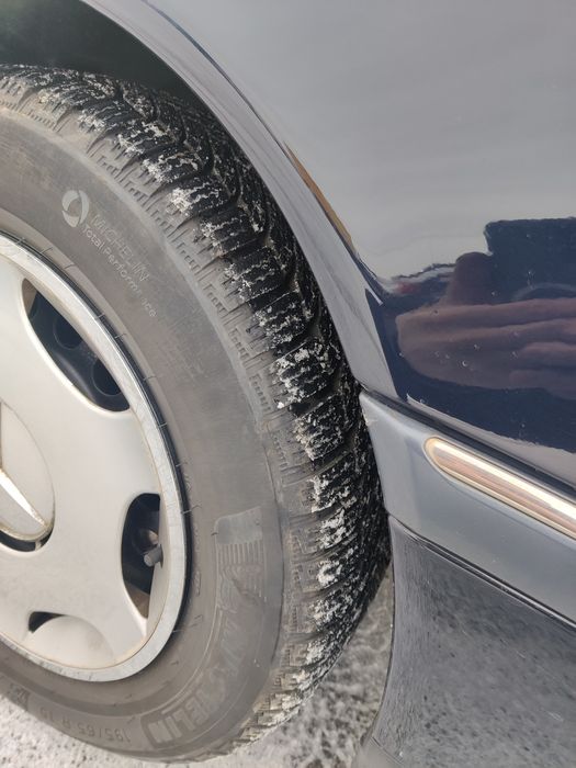 Vând Mercedes Benz w202