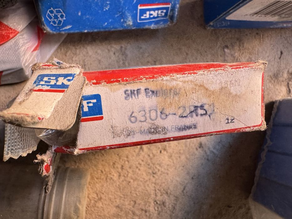 Подшипник әр тұрлі өлшемдер