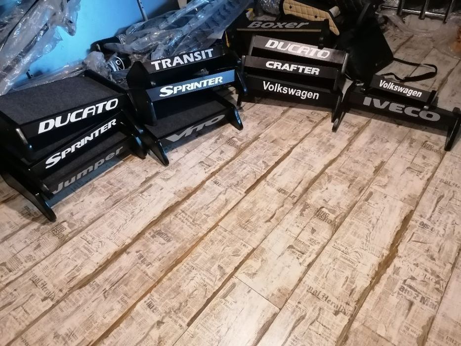 masuta de bord din lemn iveco