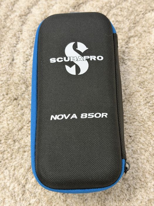 Lanterna ScubaPro Nova 850R - Noua