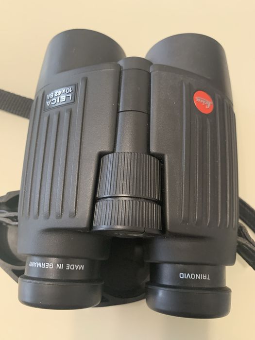 Binoclu Leica Trinivid