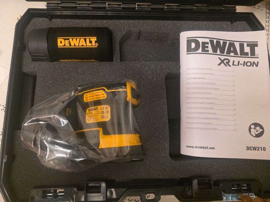 Slefuitor orbital Dewalt