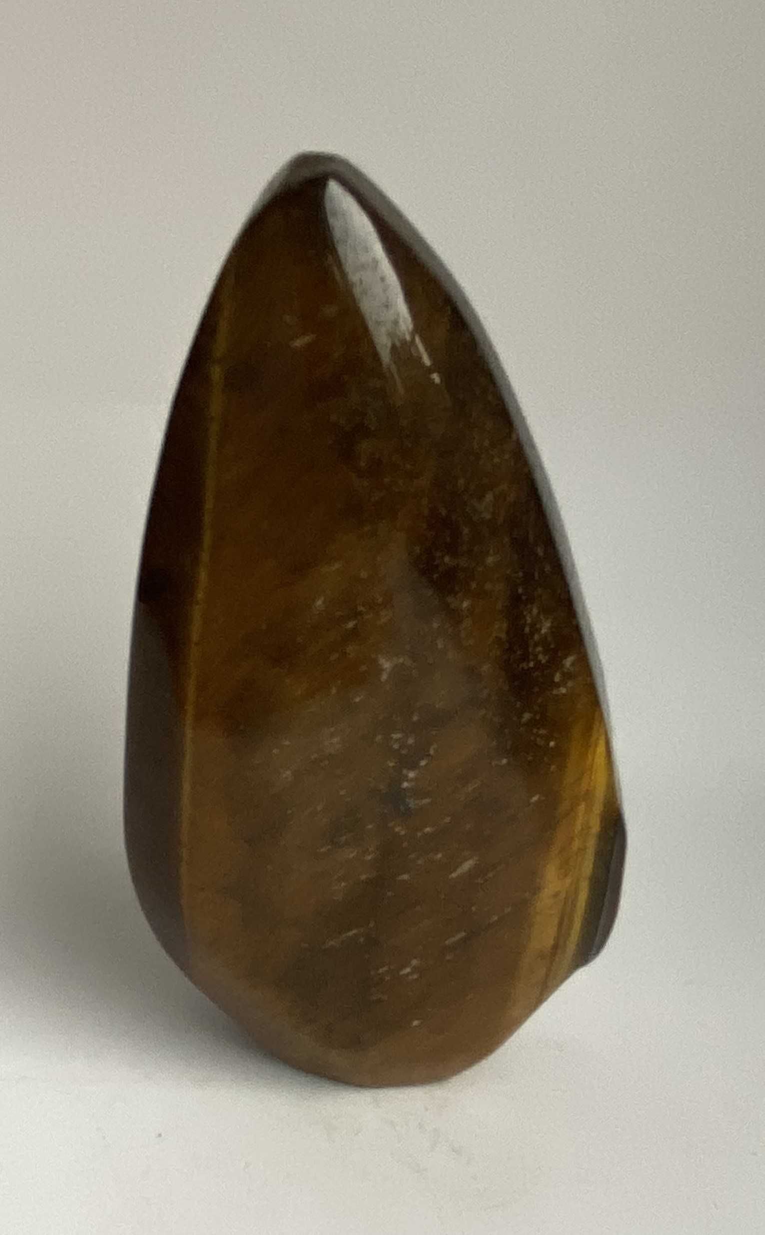 Cristale/Minerale - Ochi de Tigru - sculptura din piatra semipretioasa