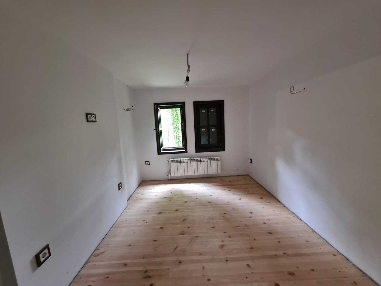 Продава се Къща в с. Боженците, Област Габрово - 120 кв.м за 2250 €/кв.м - Снимка #5