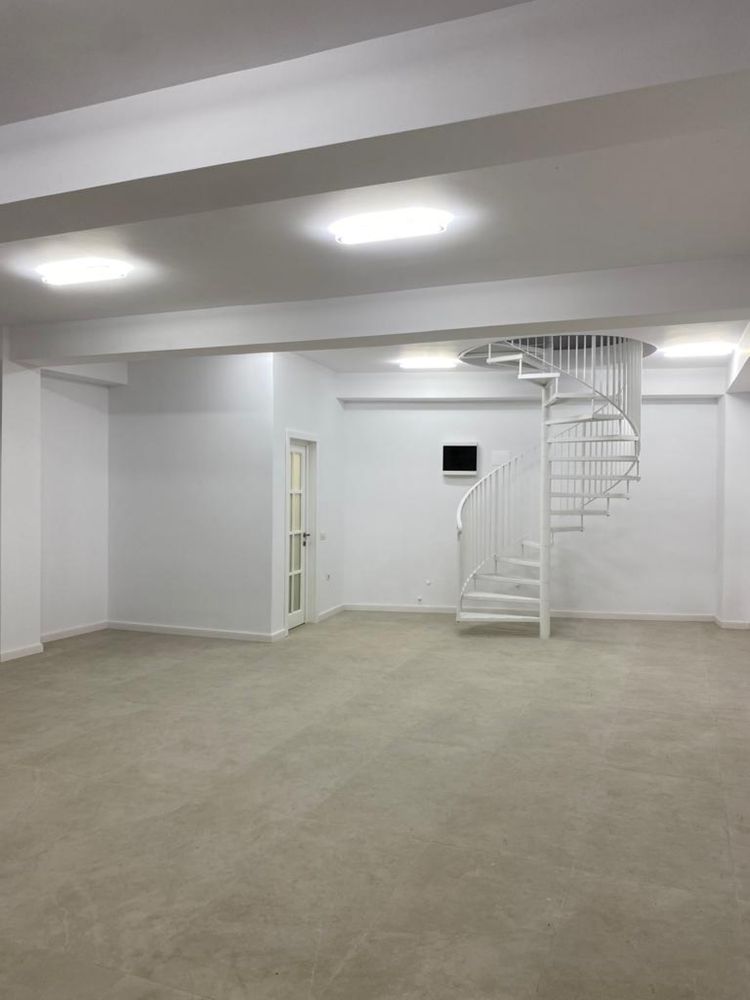 Inchiriez spatiu ultracentral Iasi Piata Eminescu