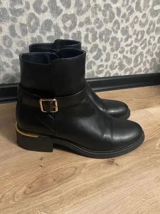 Дамски боти до глезена