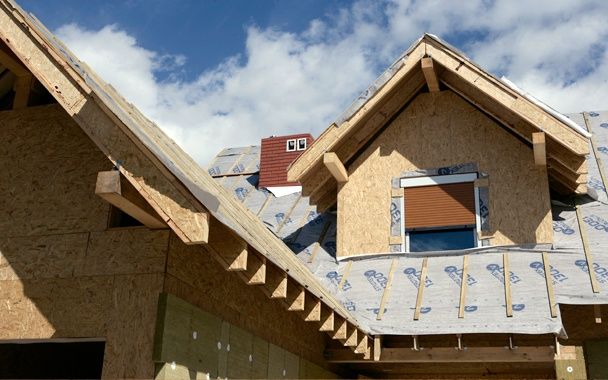 Reparatii acoperisuri mansardari infiltratii urgente