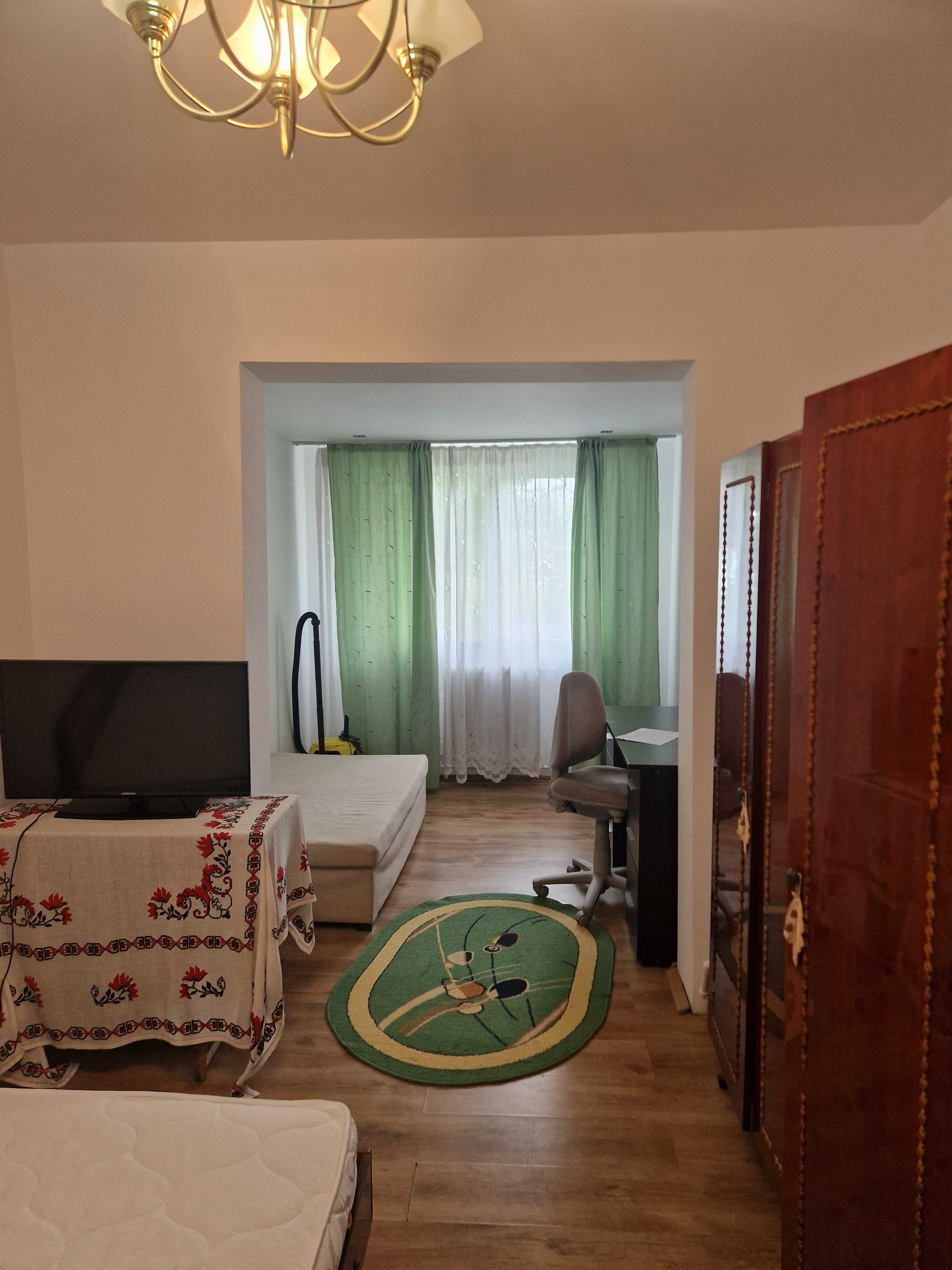 Apartament 2 camere de vanzare