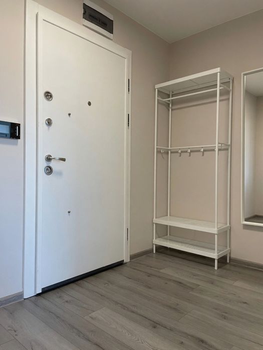 Двустаен апартамент под наем в кв. Христо Смирненски.