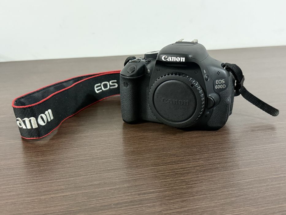 Canon DSLR EOS 600D