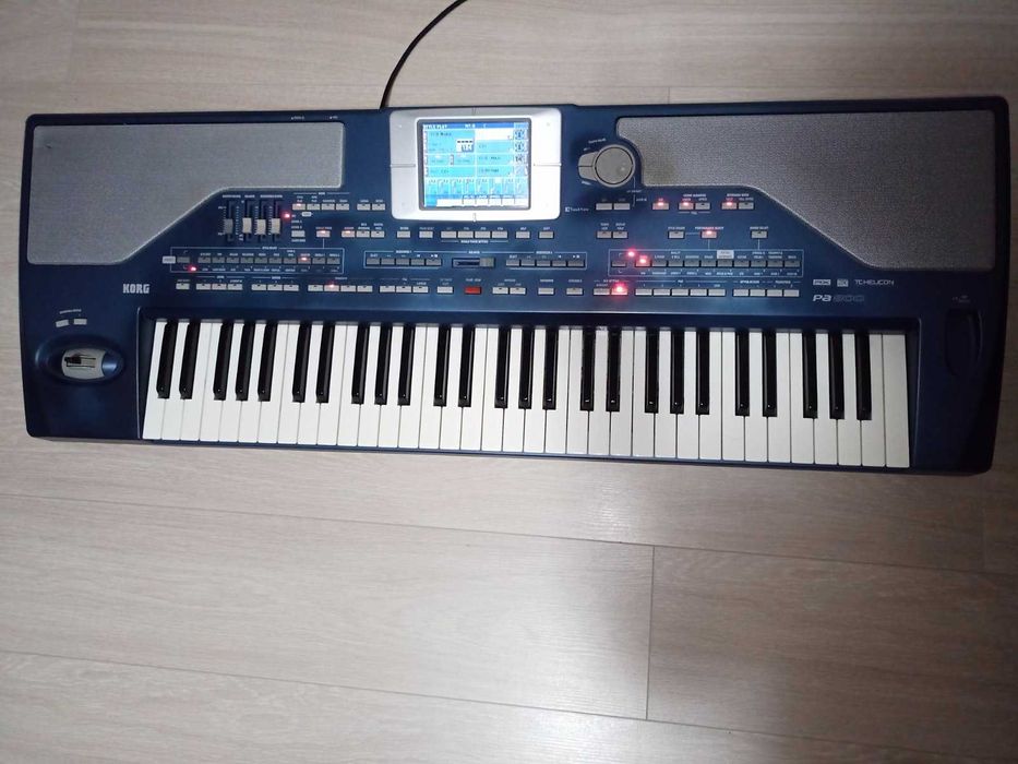 Синтезатор Korg Pa800